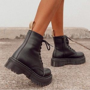NWOT Dr. Marten Vegan Jadon Platform Boots